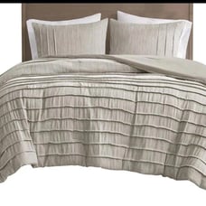 Beautyrest 3pc King/California King Comforter Set