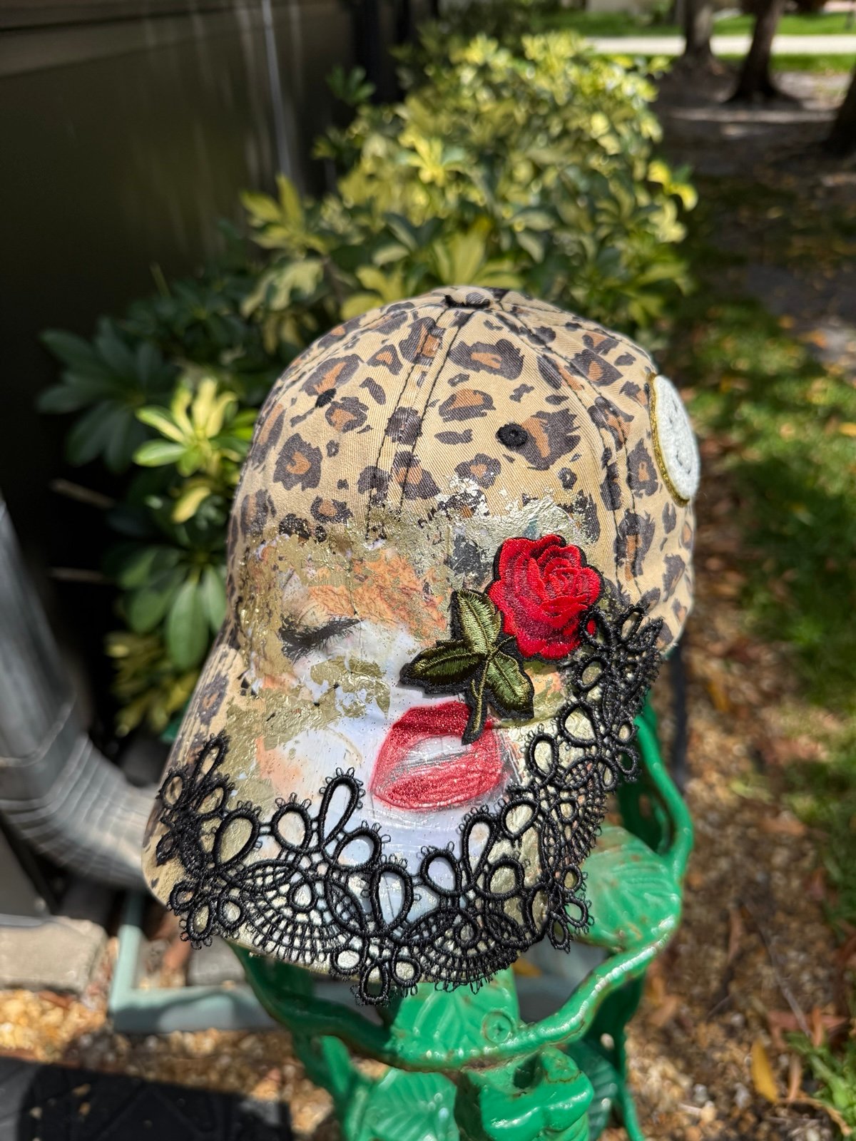 Hat accessories