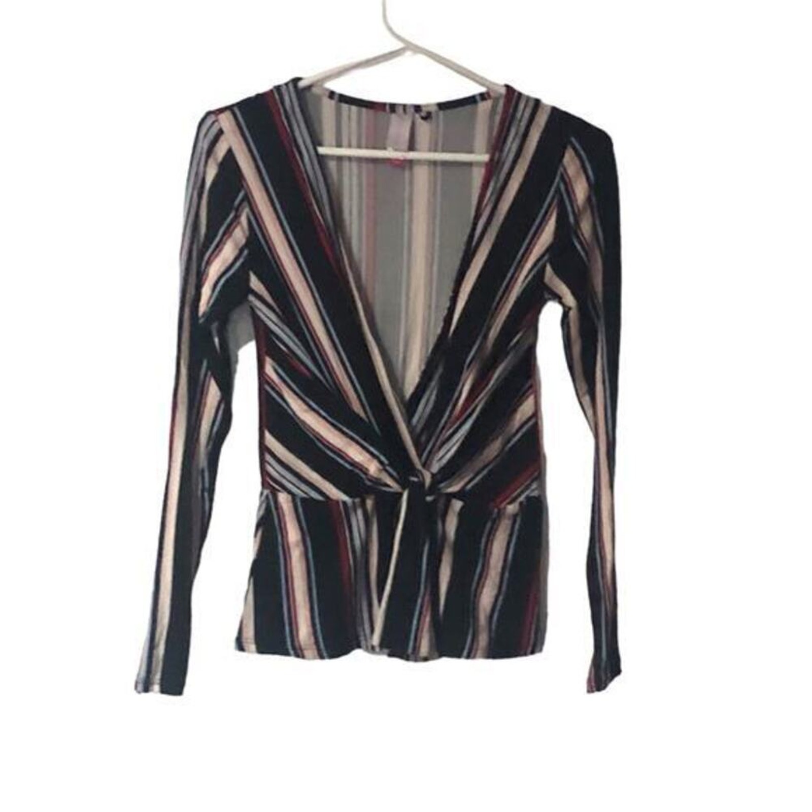 No Boundaries‎ Womens Low Cut V Neck Long Sleeve Top Navy Blue Size Small 3-5