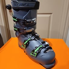 Tecnica Ski Boots