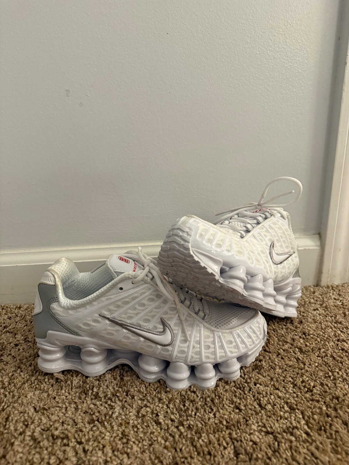 Women’s Nike Shox