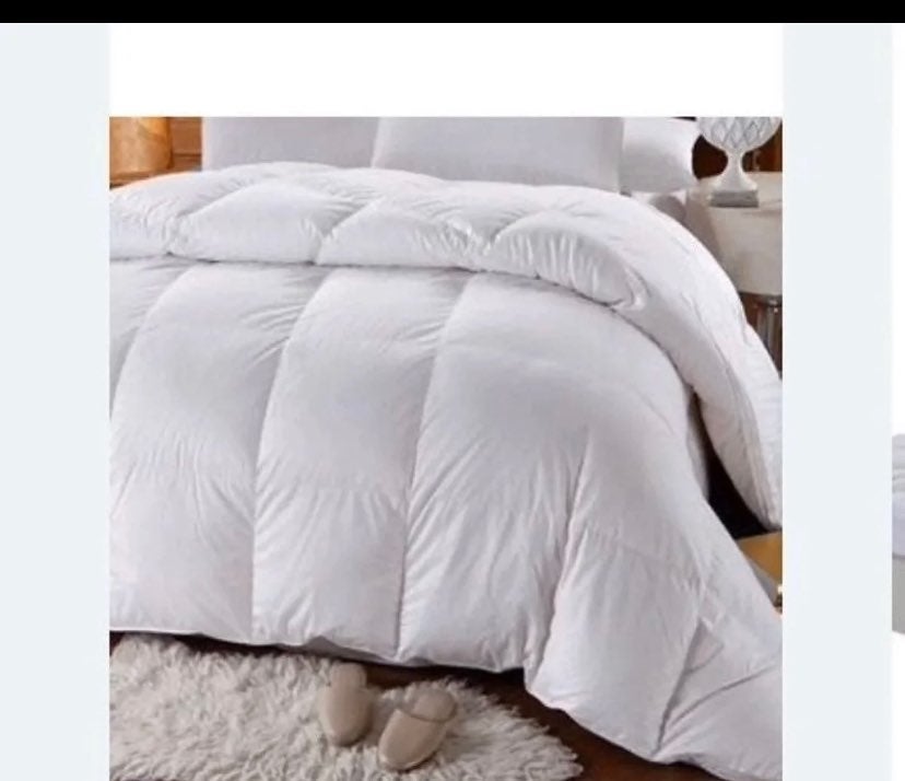 Royal luxe goose /down comforter