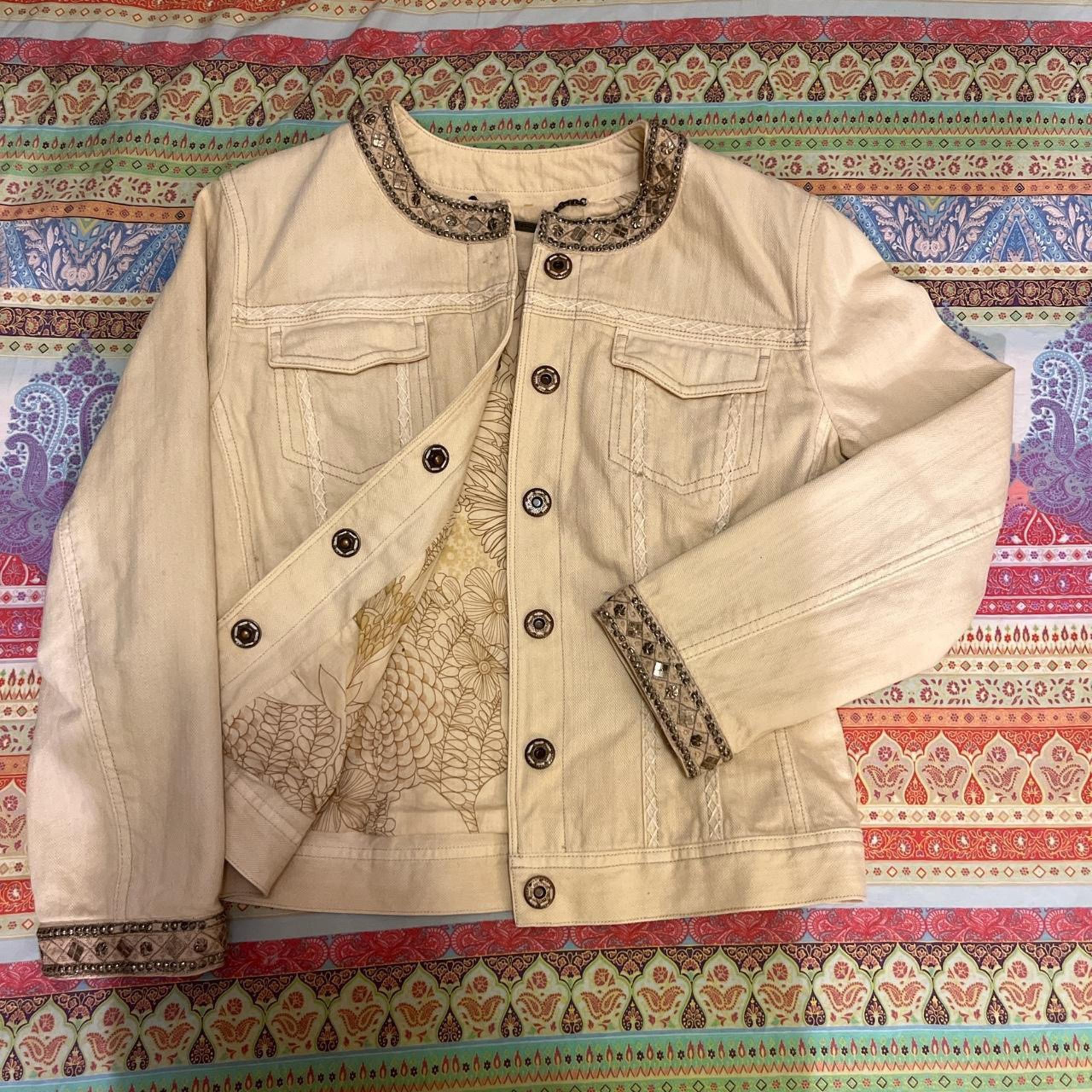Elie tahari button up denim jacket