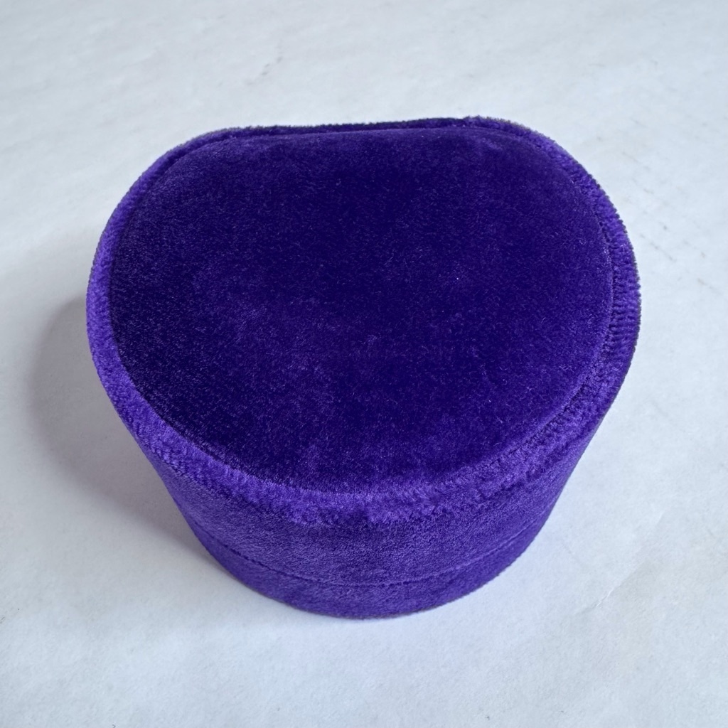 GUCCI Royal Purple Velvet Ring Small Ring Jewelry Box 3.5 x 3 x 2