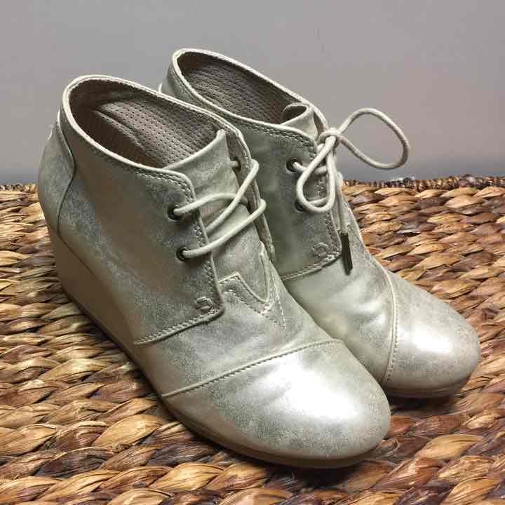 TOMS Gold Desert Wedge Booties
