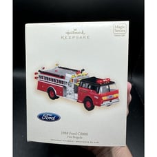 NEW 1988 Ford C8000 Fire Brigade Series #5 2007 Hallmark Ornament Firetruck -24D