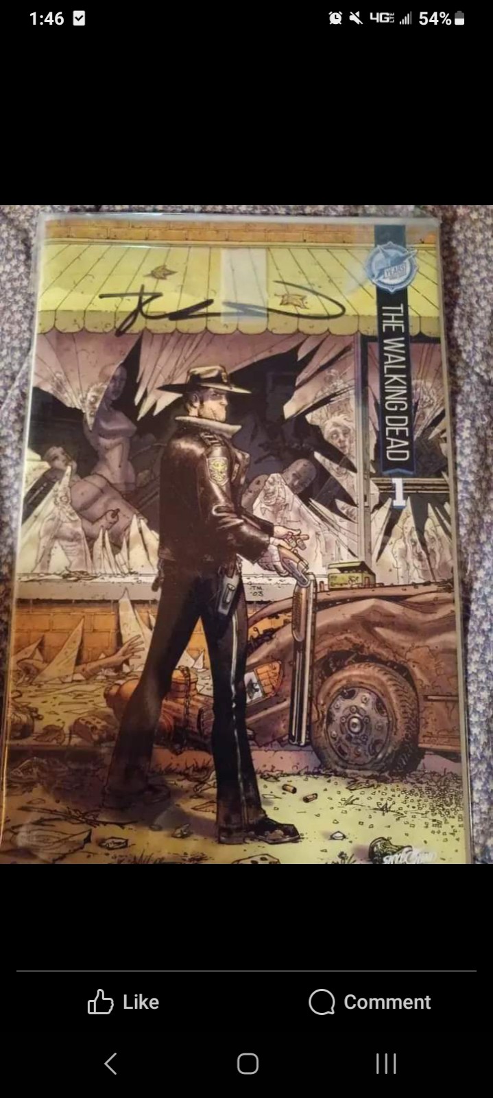 1st episode signed twd comic