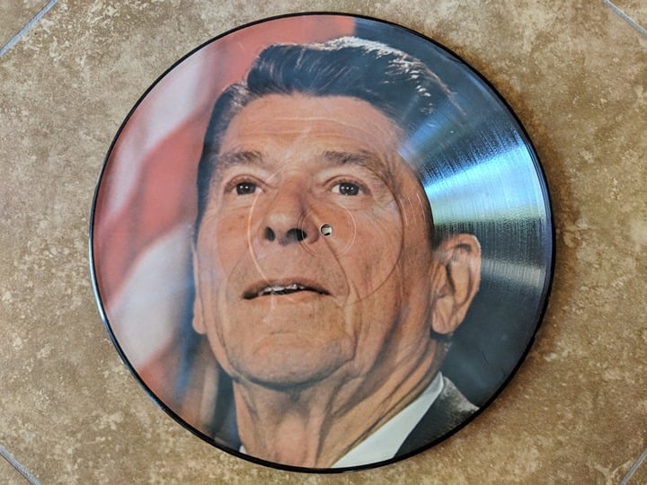 Vintage 1980s Ronald Reagan Vinyl Record Freedoms Finest Hour Picture Album