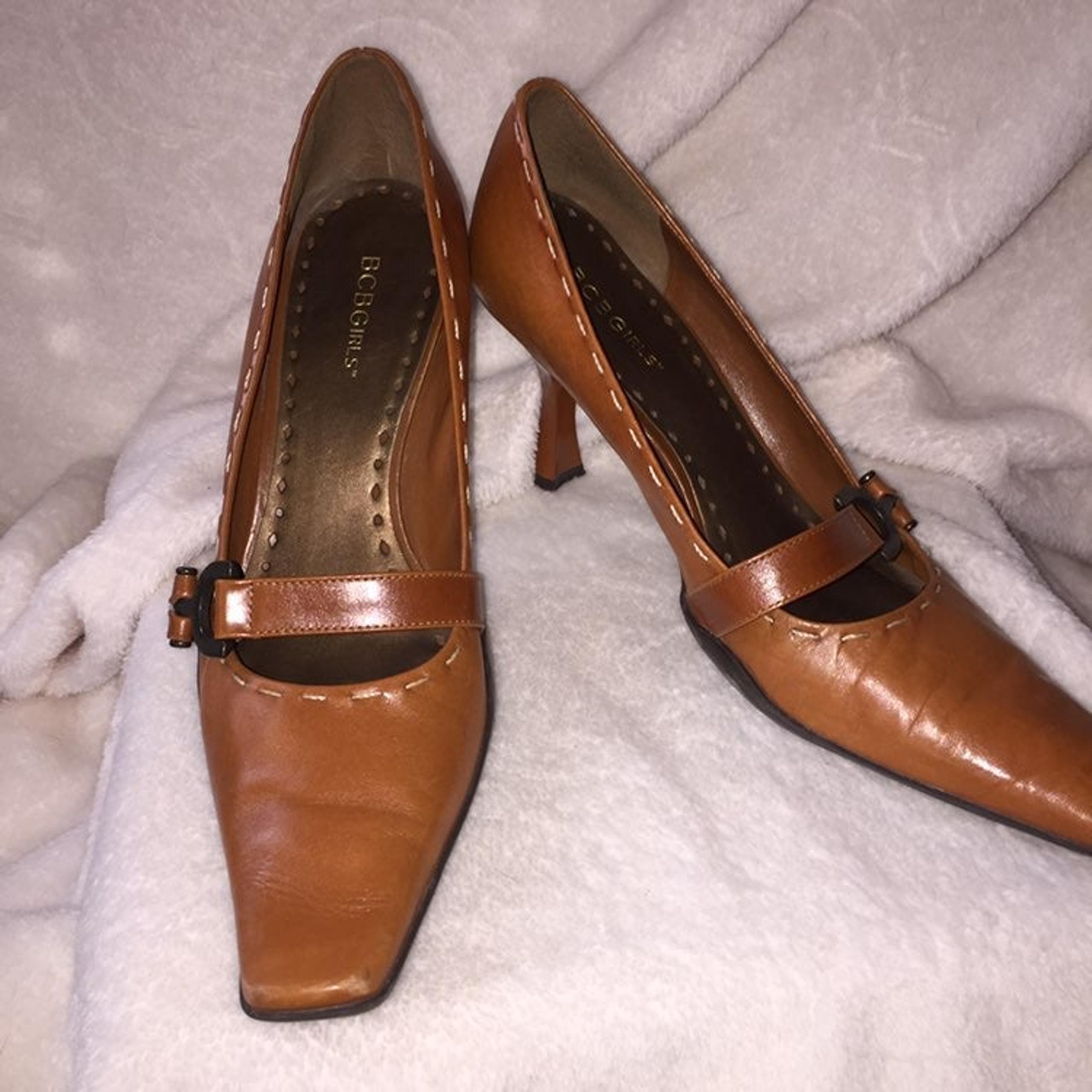 Heels BCBG Pump size 10