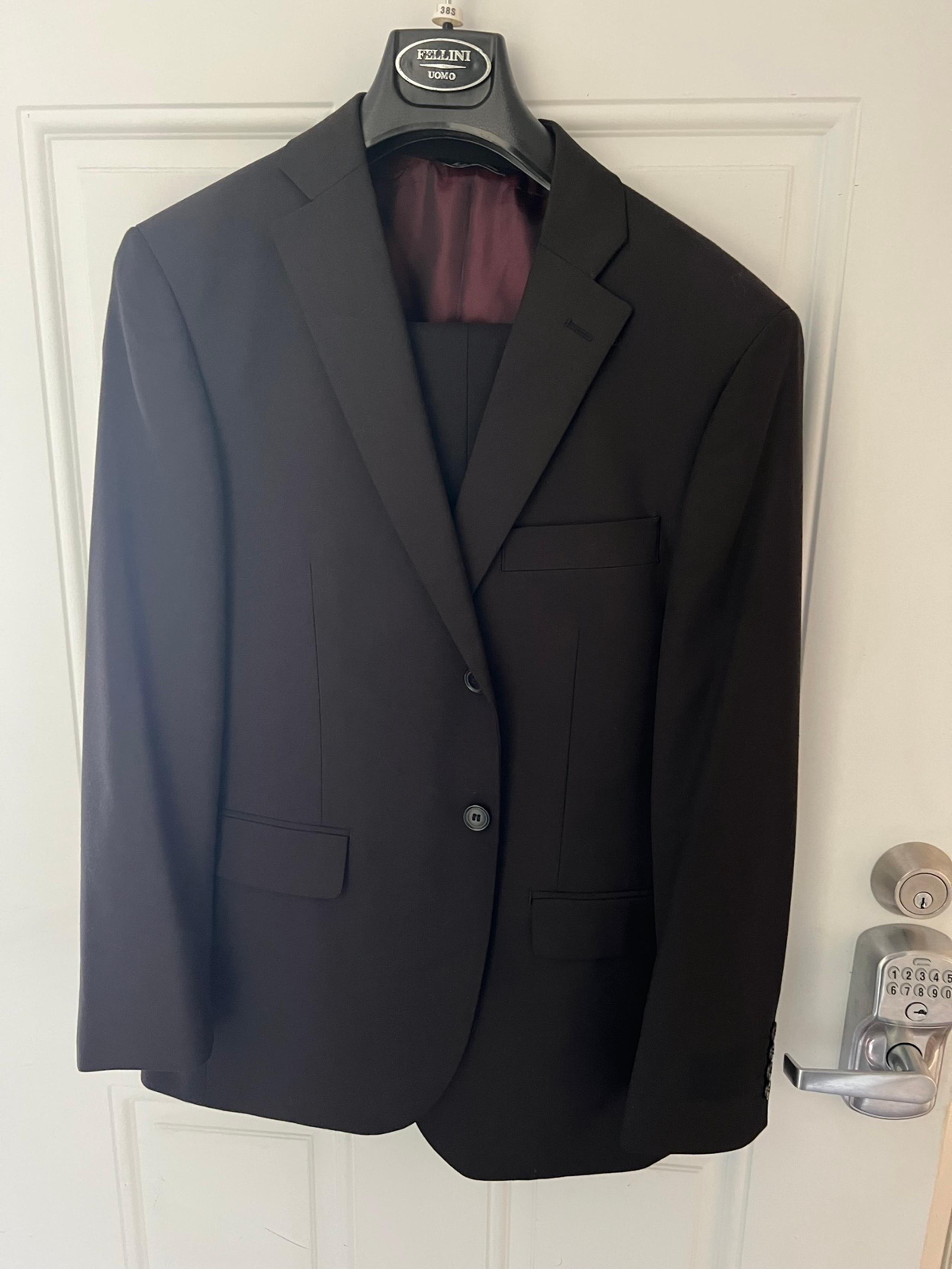 Mens Fellini Uomo Suit