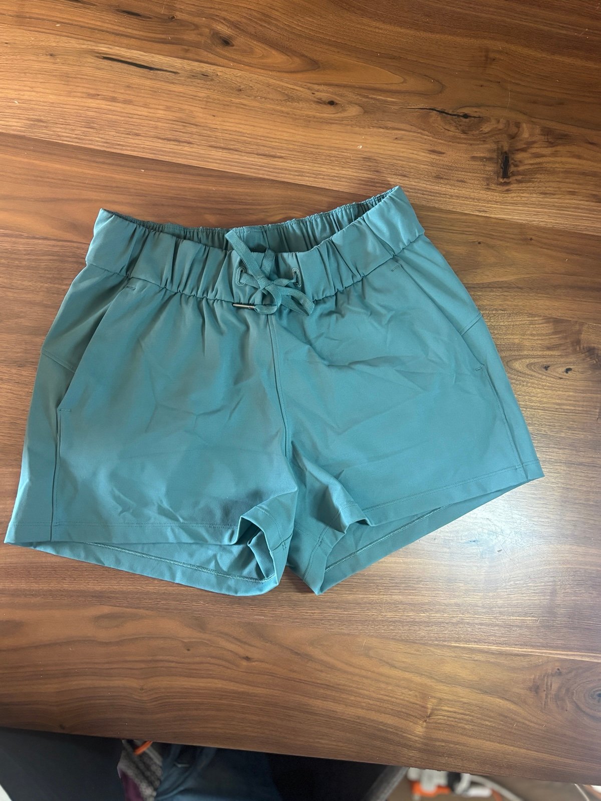 Lululemon | On The Fly Short | 6