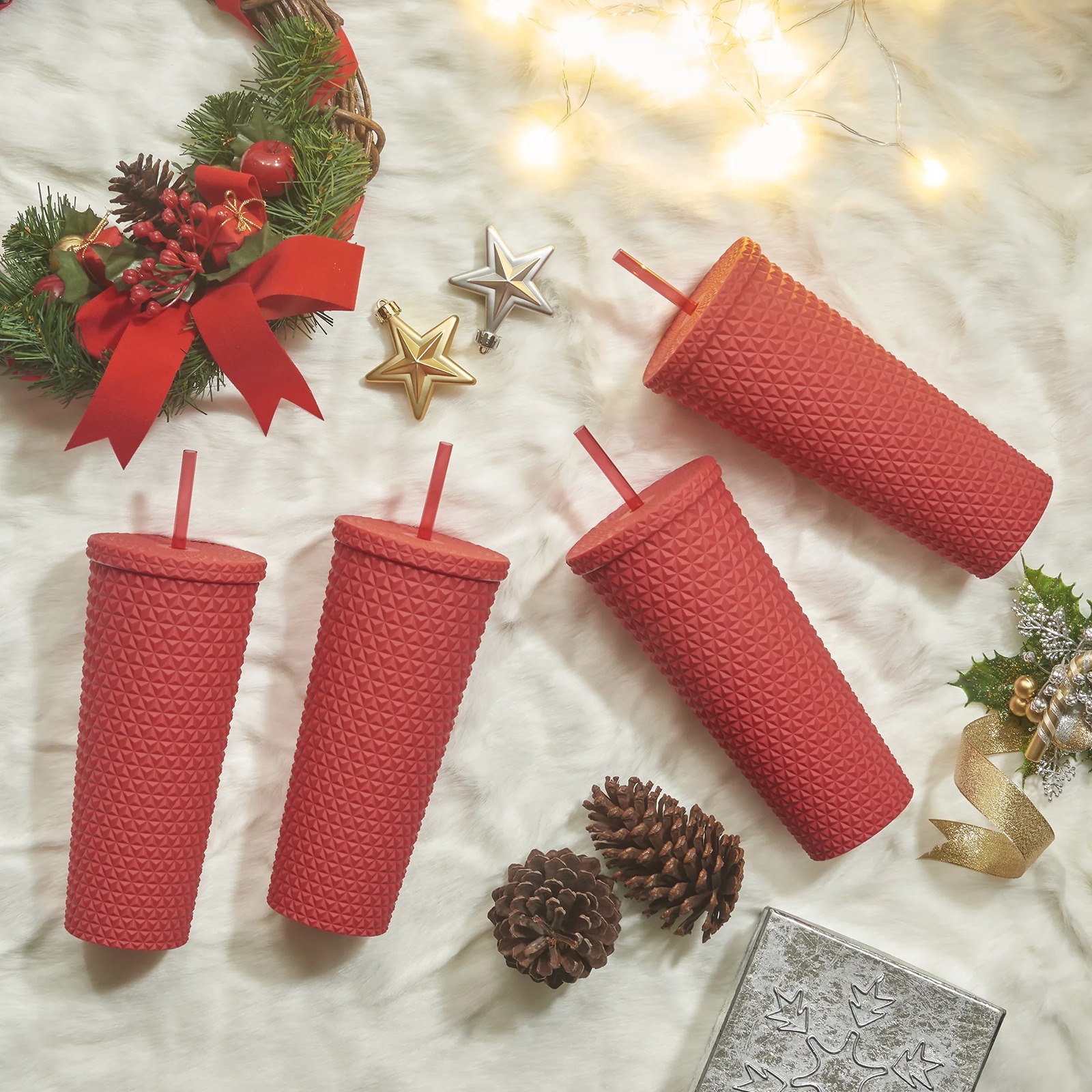 4-Pack 26oz Plastic Soft Touch Textured tumblers with straws