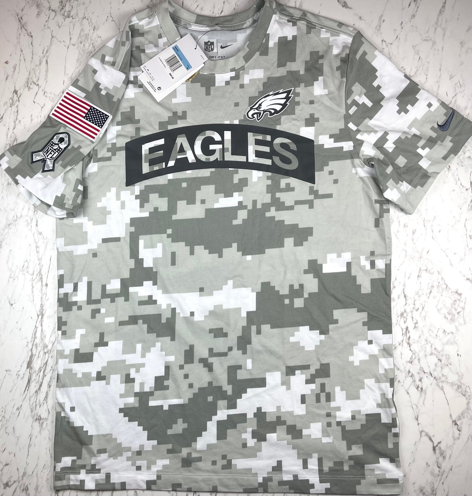 Nike Philadelphia Eagles Salute To Service Shirt Mens Medium NWT NFL