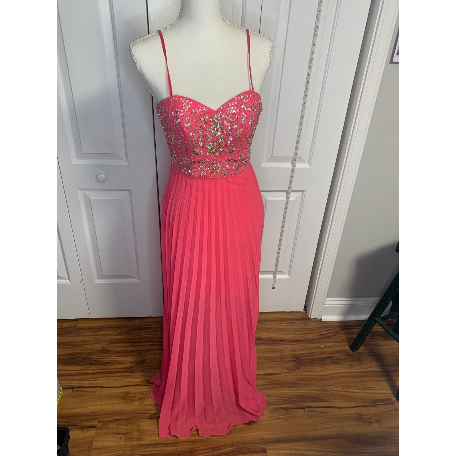 Bee Darling formal dress