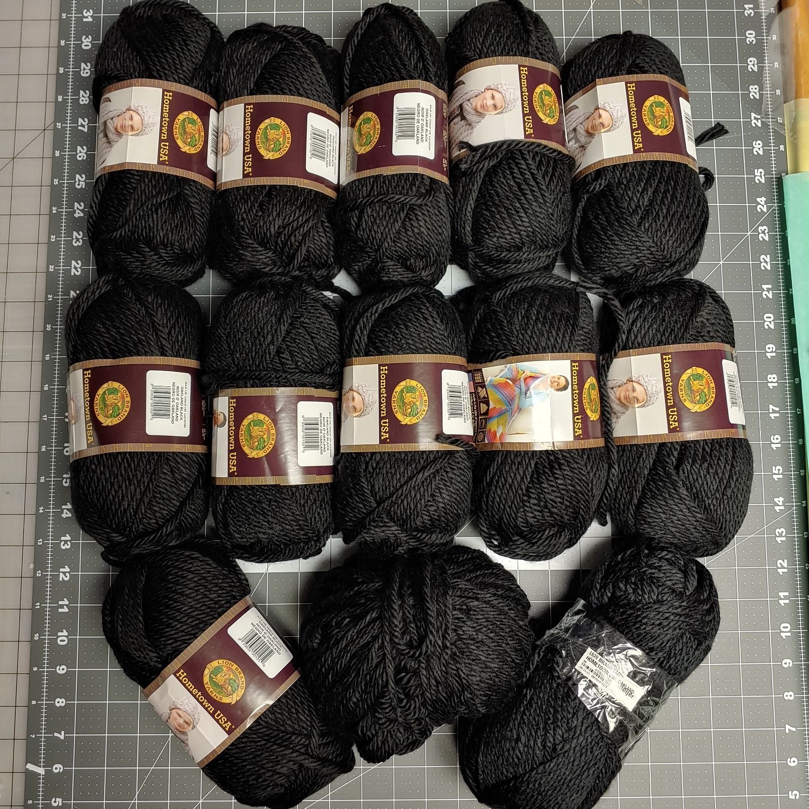 Lion Brand Yarn Lot (13) - Black - New