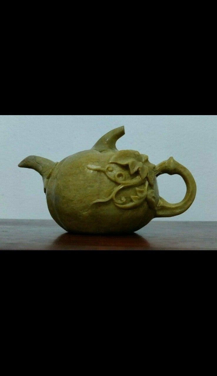 natural yellow stone teapot statue asia Chinese mineral gem carved pumpkin shape