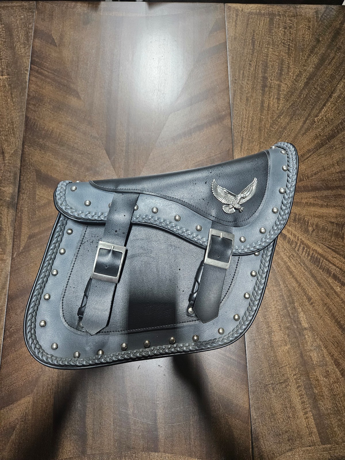 Leather Eagle Zip-Off Right Side Motorcycle Saddle Bag