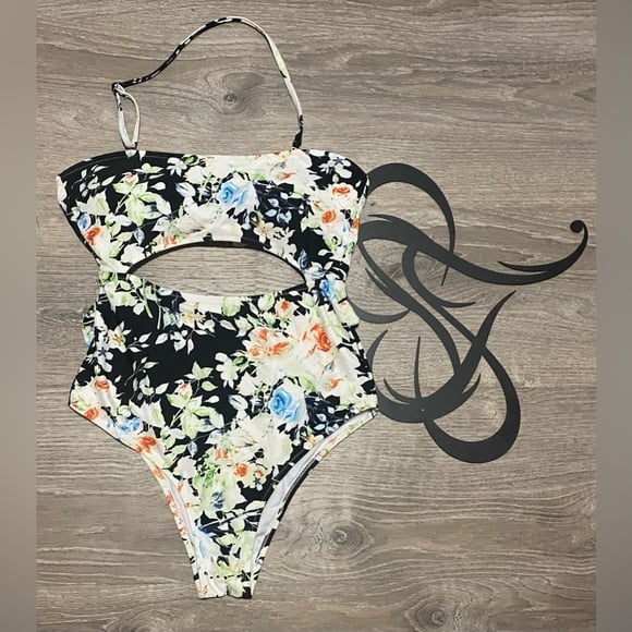 Cupshe Floral Cut Out One Piece Summer Swim Suit