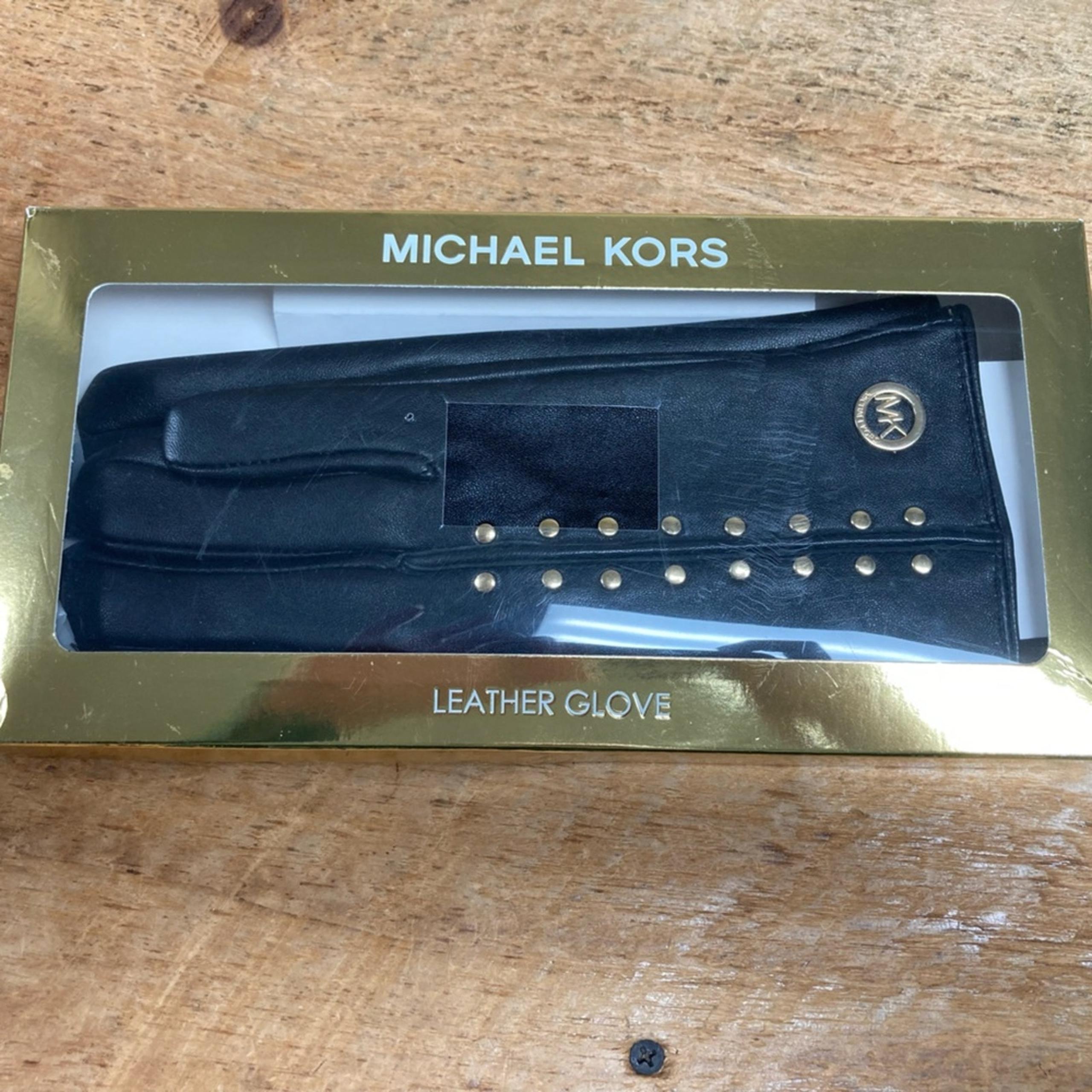New Michael Kors Black Leather Gloves Women's Medium