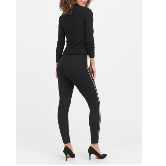 Spanx The Perfect Ankle Skinny Side Pipe Pants NWT