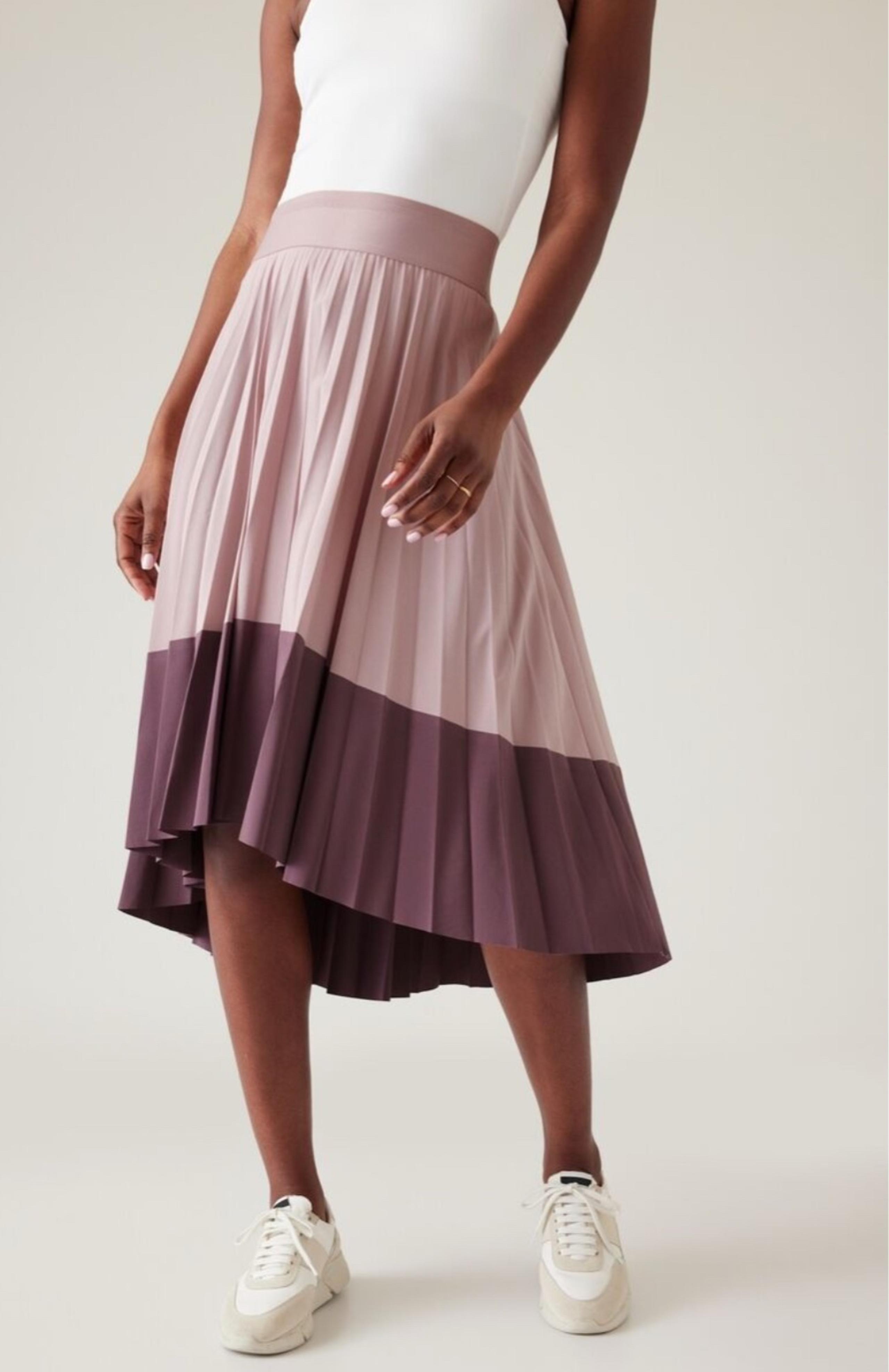 ATHLETA Swing Forward Pleated Skirt M Medium | Smoked Mauve #533689 *Free Ship*