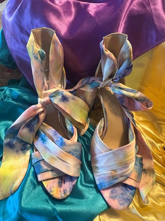 Jessica Simpson Sandals 9 1/2M 3 Heel Tie Dye ANKLE TIES Block Heel LIKE-NEW