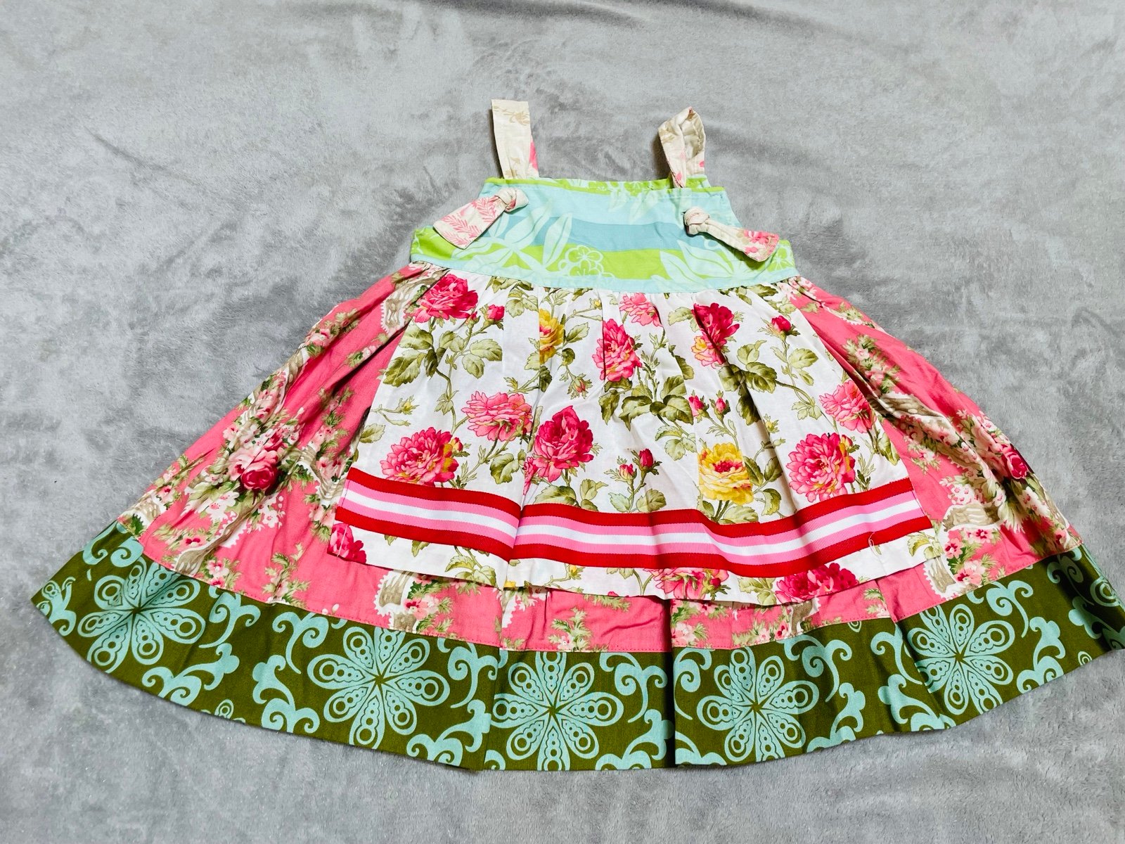 MATILDA JANE ART FARE 2T NWOT RASPBERRY KNOT