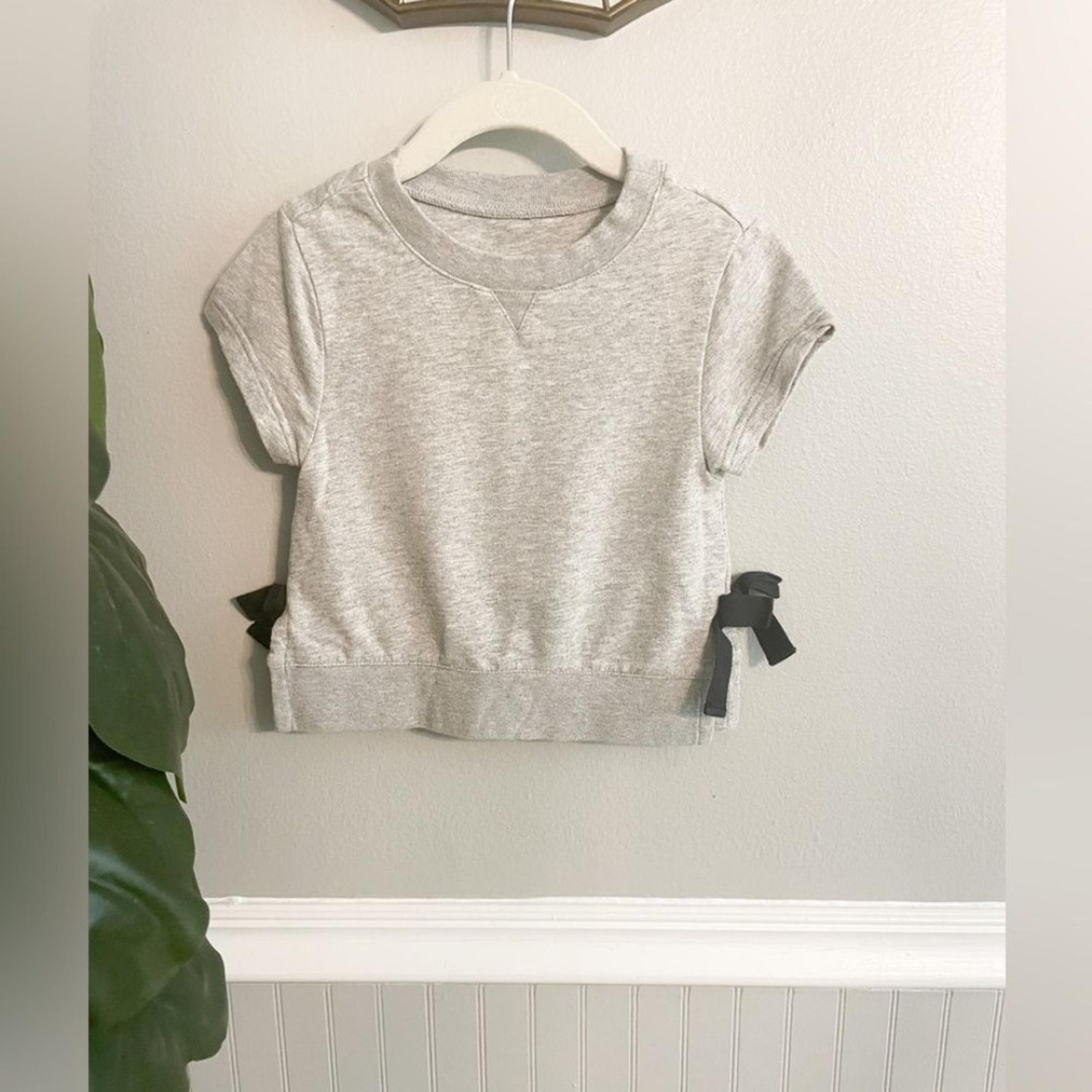 Hudson Jeans Baby Grey Short Sleeve Sweatshirt Size 3T