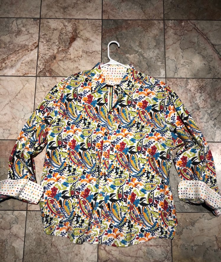 Size XXL Robert Graham classic fit shirt