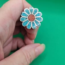 Vintage Beautiful Turquoise and coral Ring