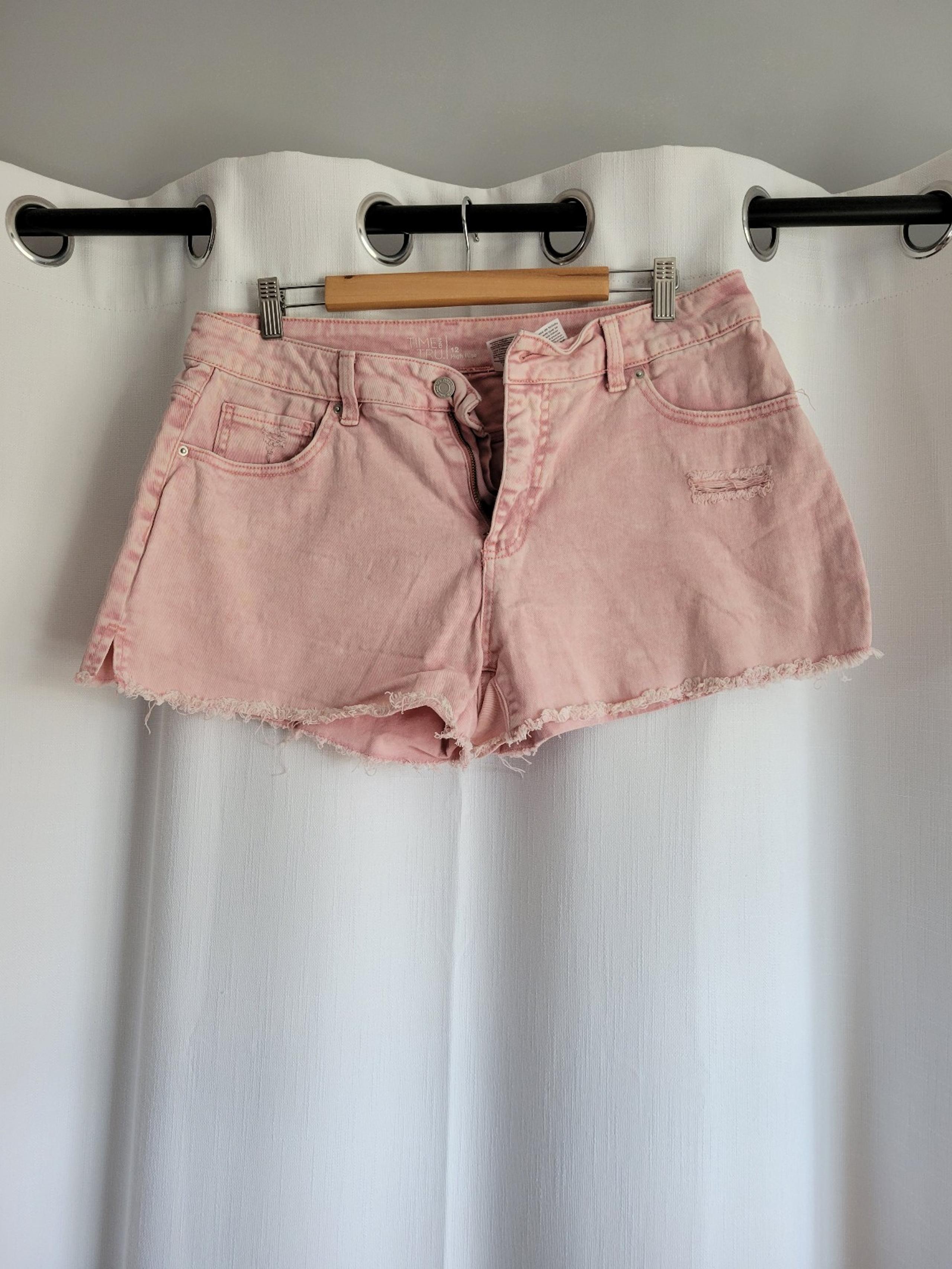 Pink shorts