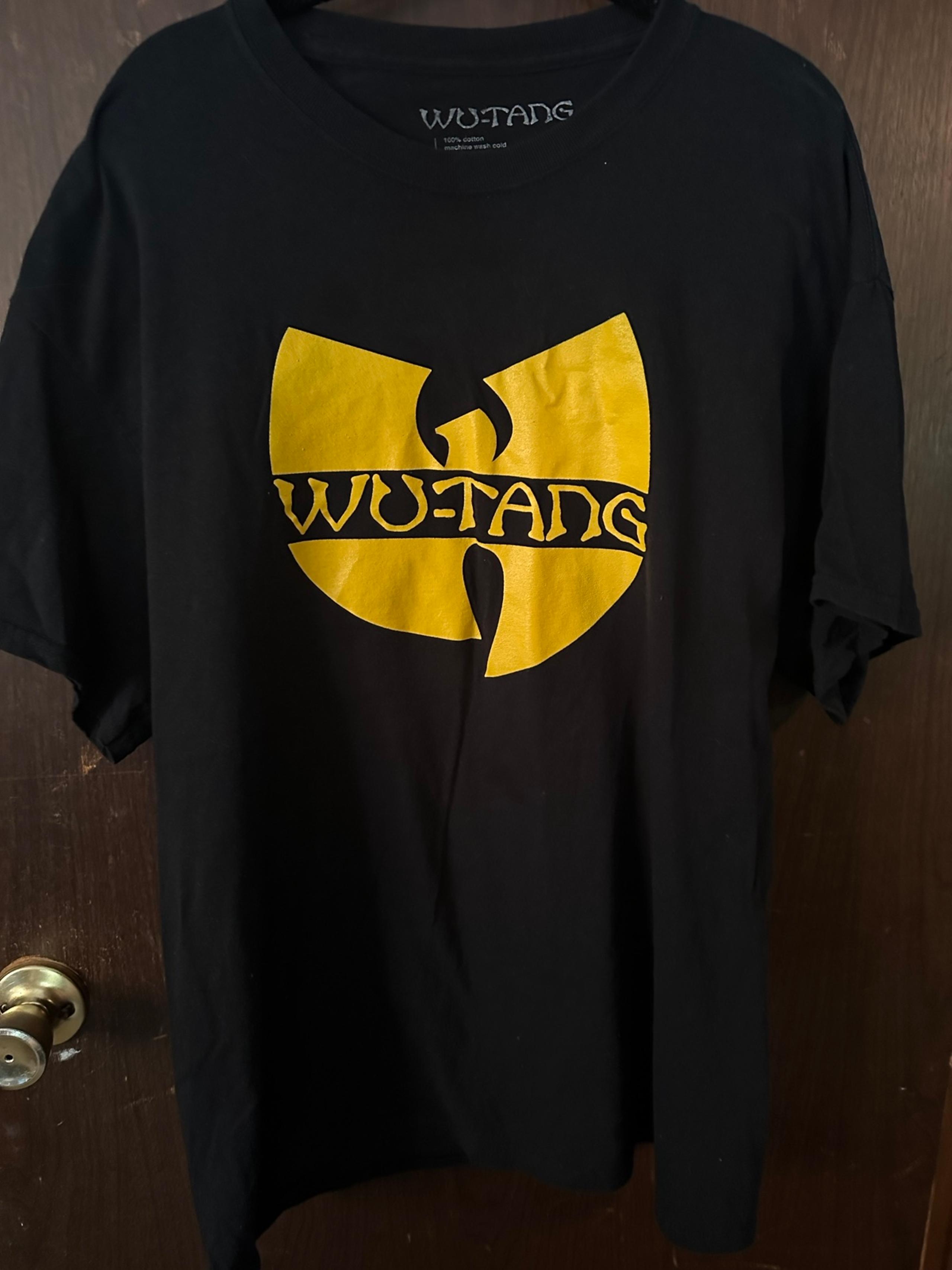wu tang clan tshirt men’s size XL