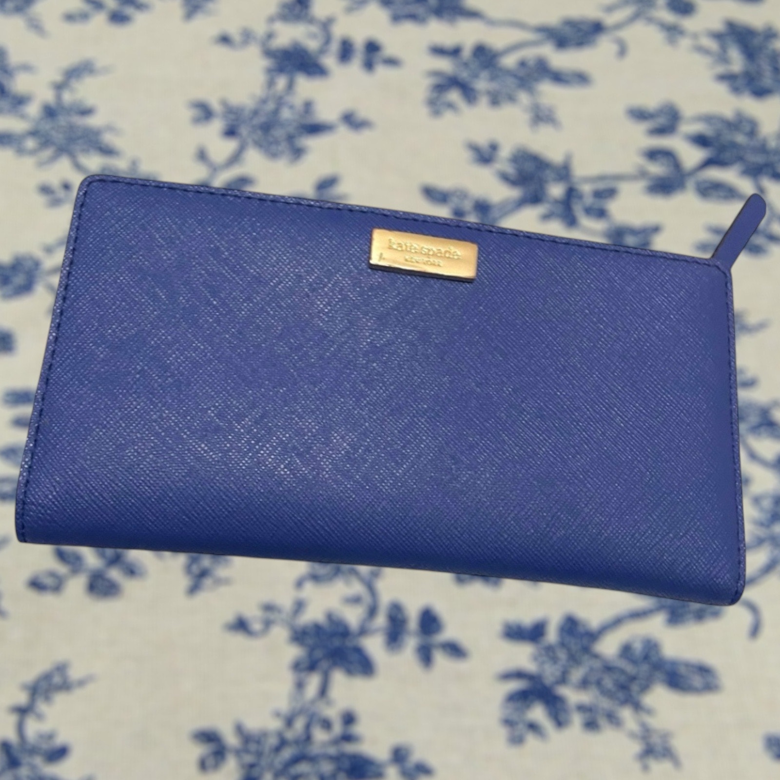 NWOT KATE SPADE Leather Wallet Oceanic Blue Textured Bifold Wallet
