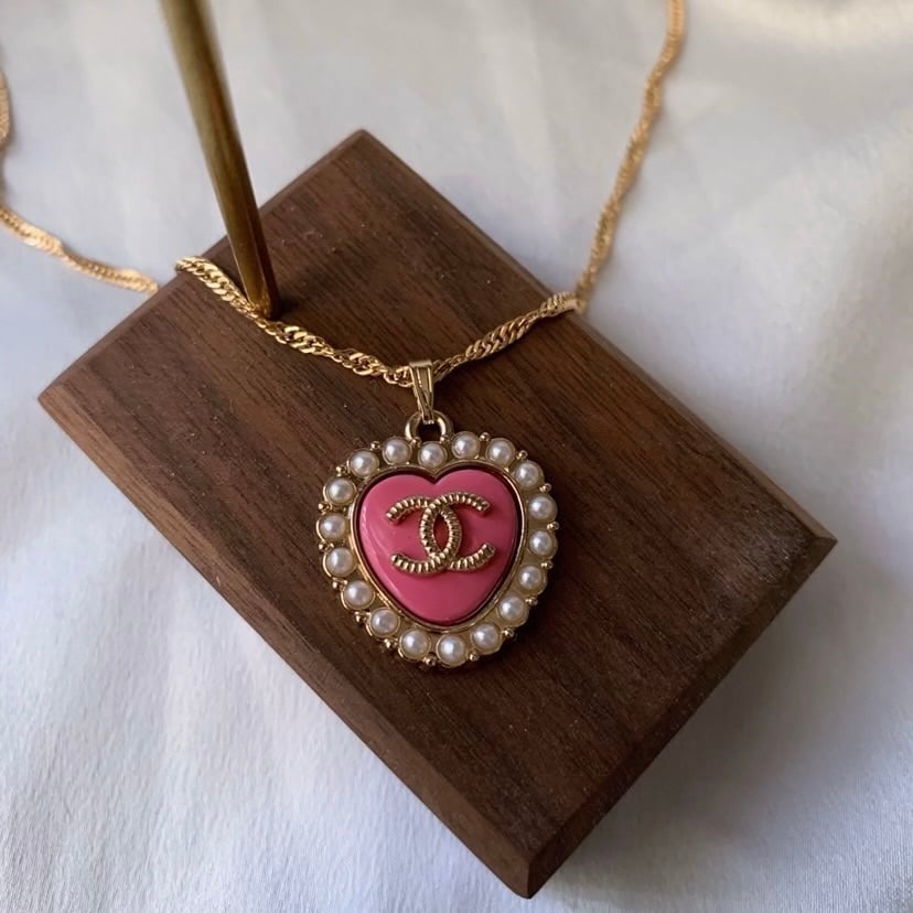 Repurposed CC Heart Pendant - pink, pearls