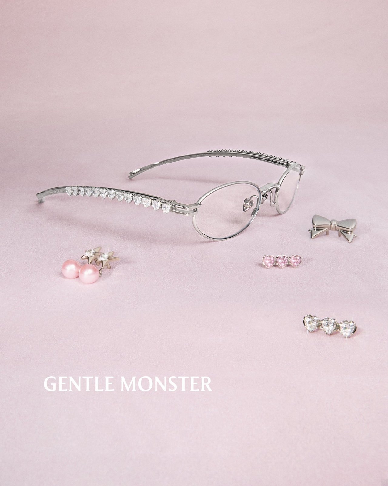 Gentle Monster x Jennie - Jentle Salon Barrette 02 (in hand)