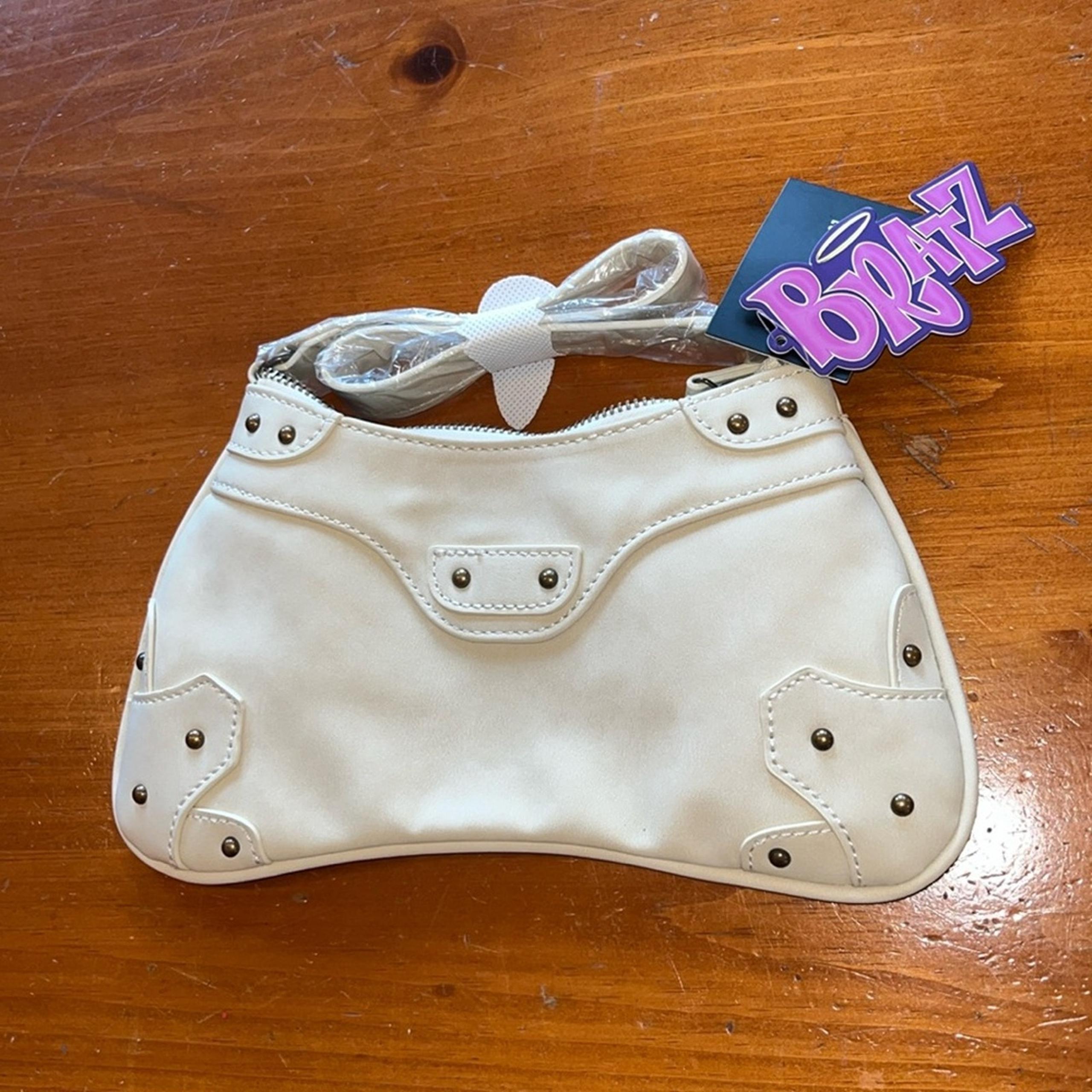 Forever 21 Bratz Cream Color Shoulder Bag NWT