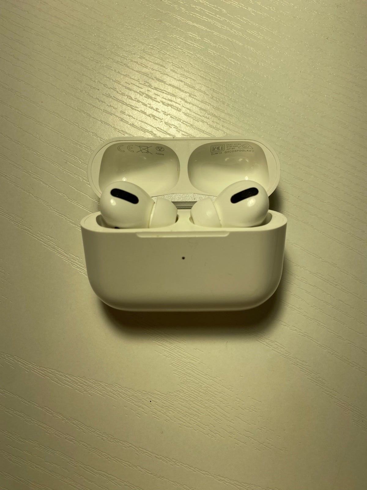 Apple AirPods Pro