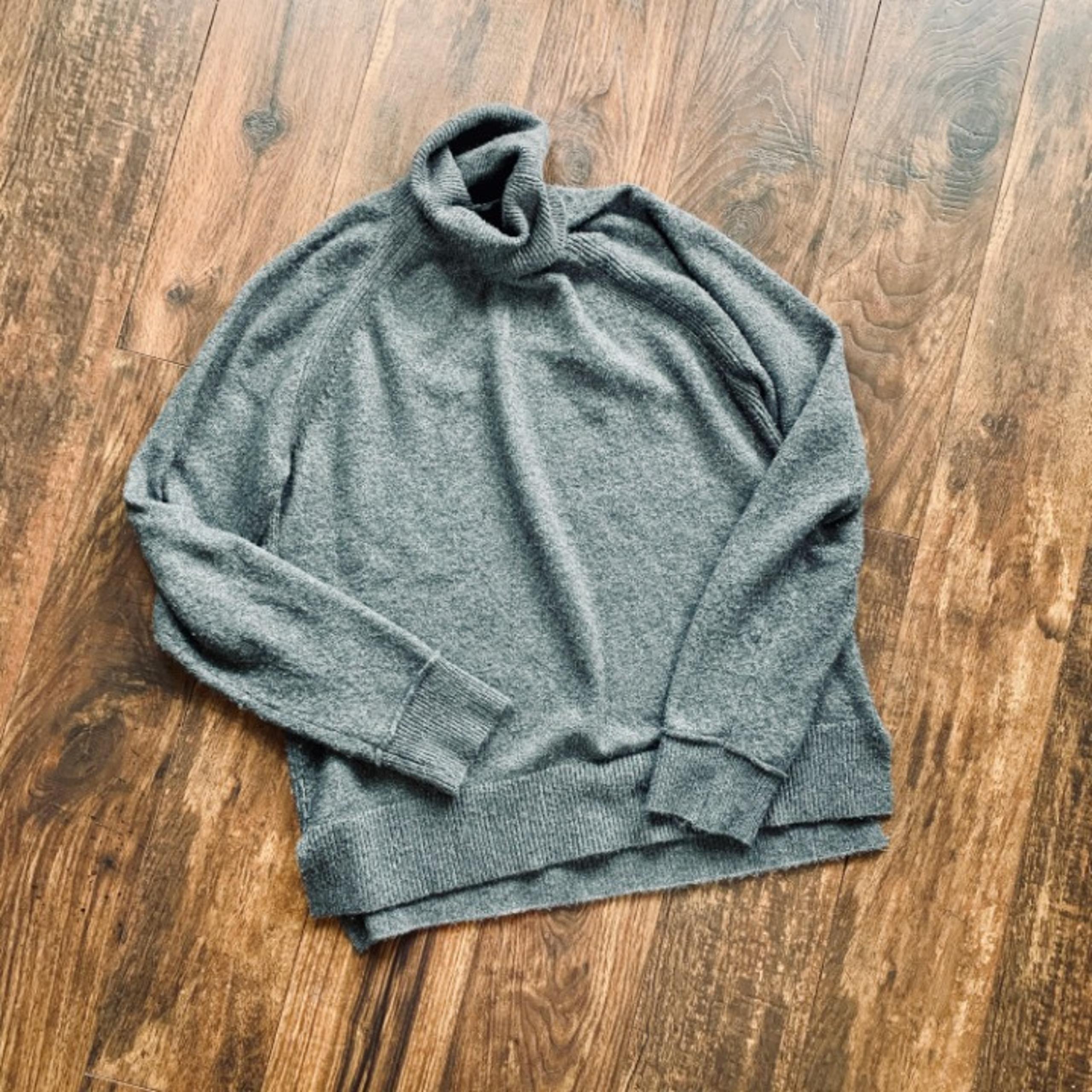 Tahari Soft Knit Turtleneck Sweater XL