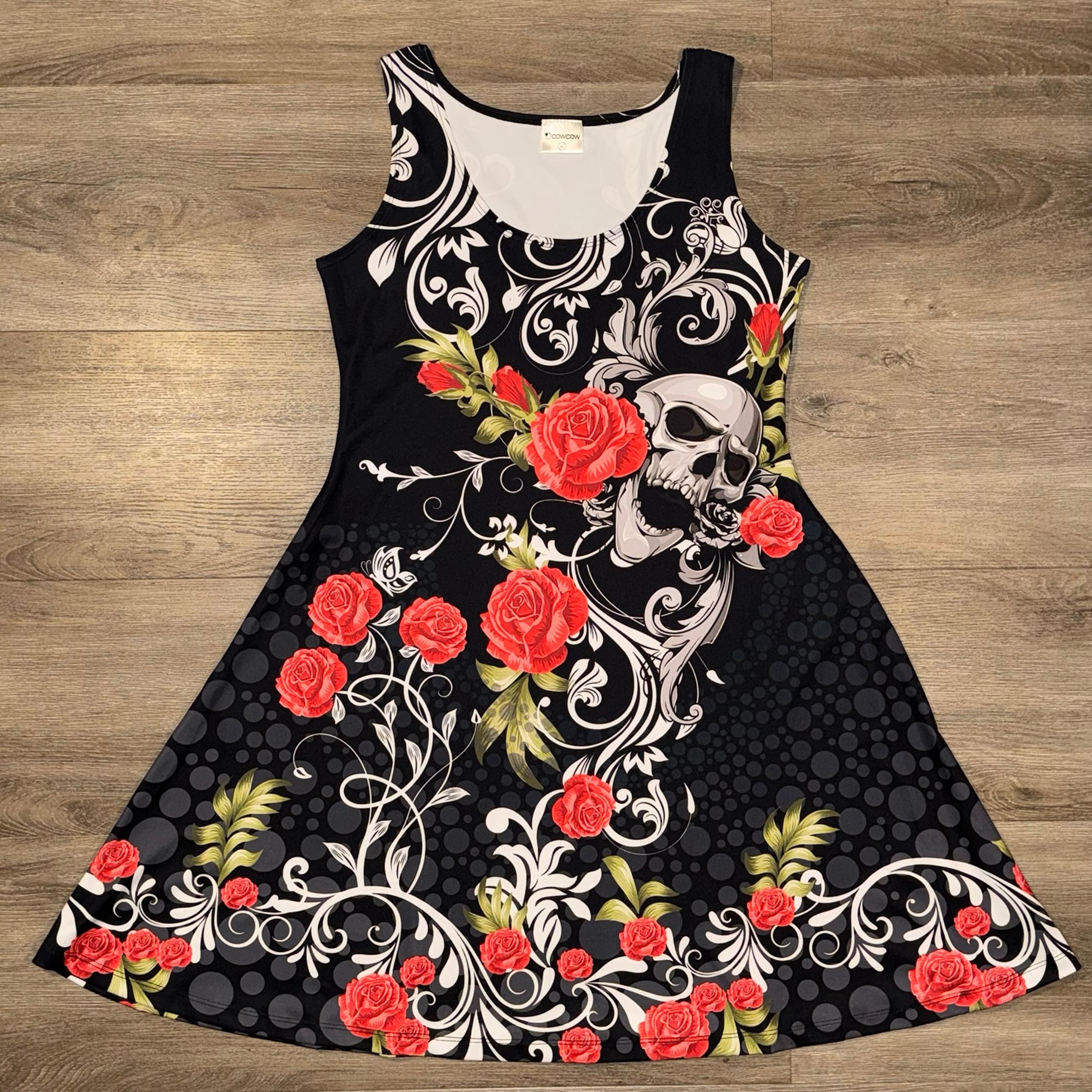 CowCow Black and White Edgy Floral Sleeveless Dress
