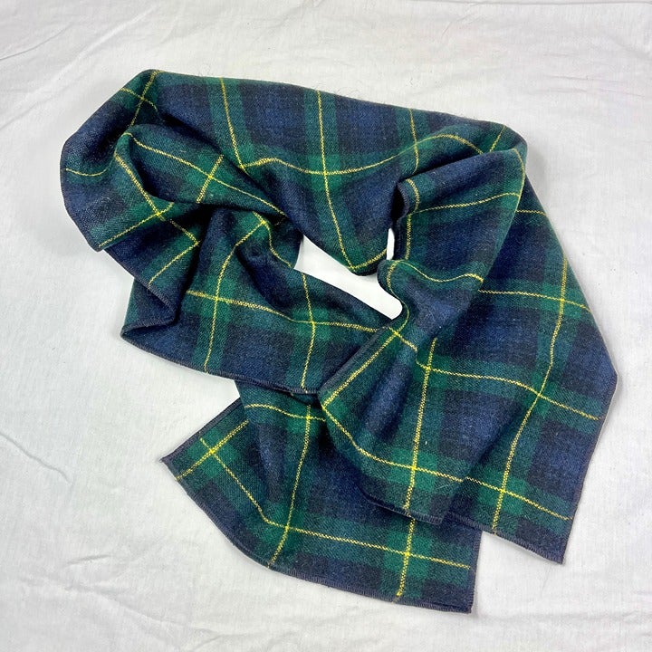 Vintage Woolrich Plaid Scarf Tartan Thin Wool Green Navy 9.75 x 61 Winter Fall