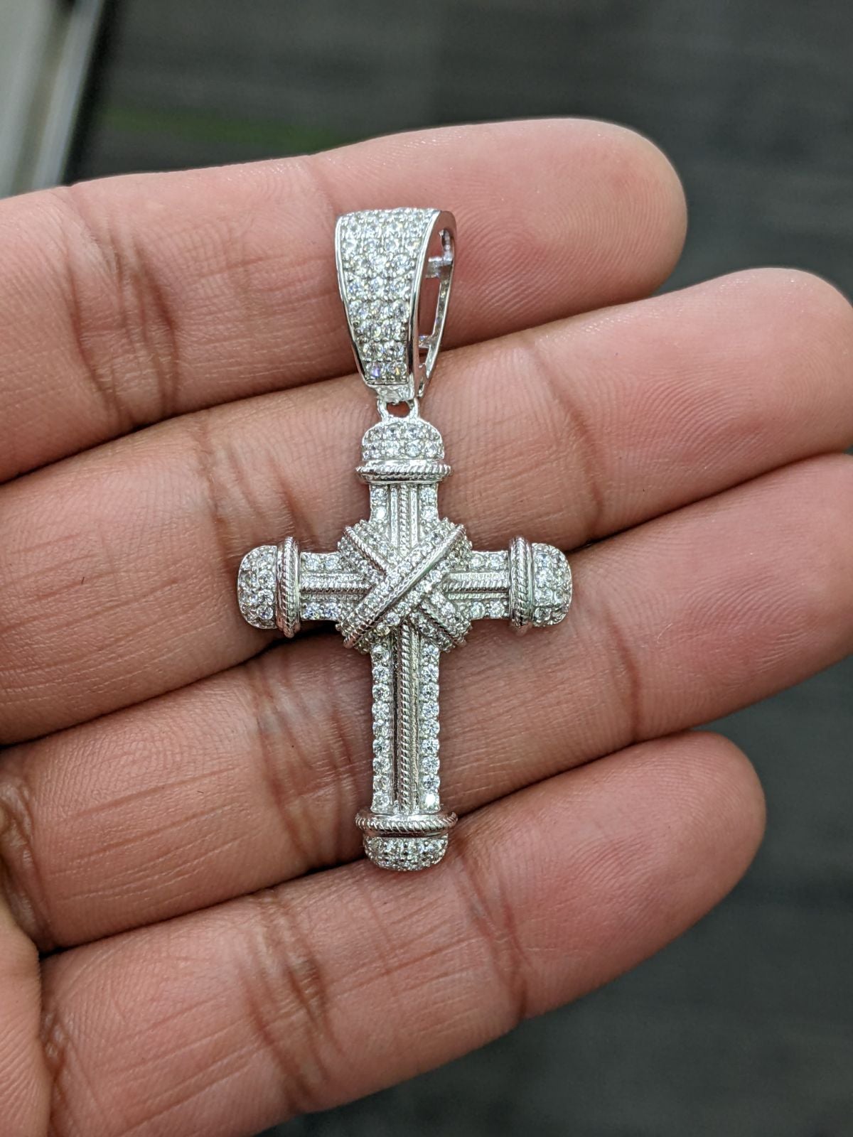 Sterling silver 925 cross pendant