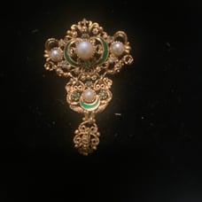 vintage florenza faux pearl brooch