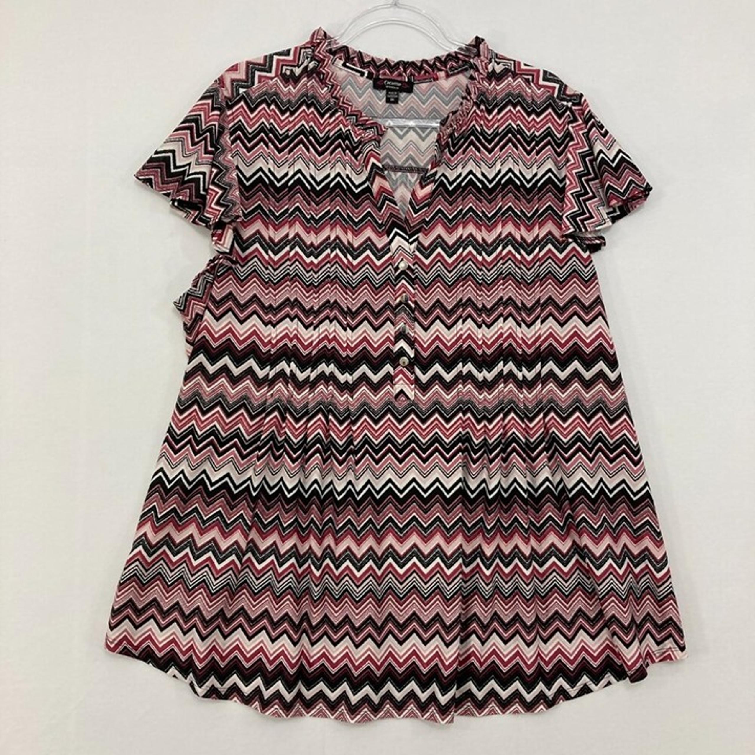Cocomo size 3X Black Pink Chevron Short Sleeve Stretch Knit Popover Blouse