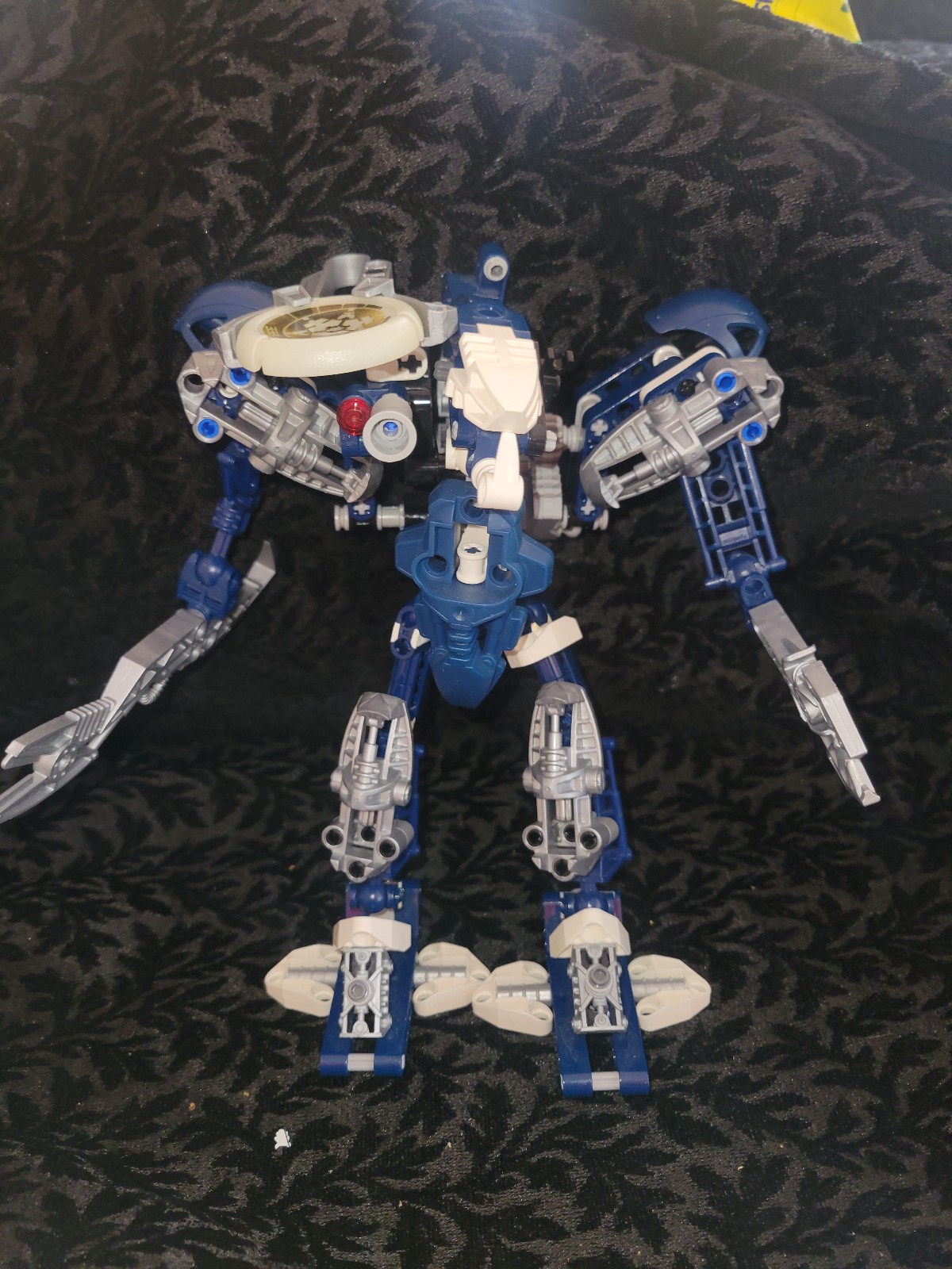 RARE Lego Bionicle Metru Nui Titan Warrior Krekka 8623 Complete Build Figure