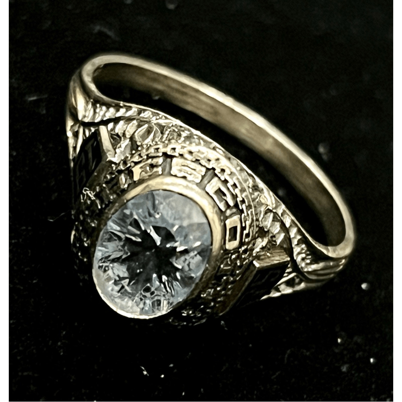 VTG Women's 10k White Gold & Simulated Aquamarine HS Ring, Size 8, 2.94 Grams