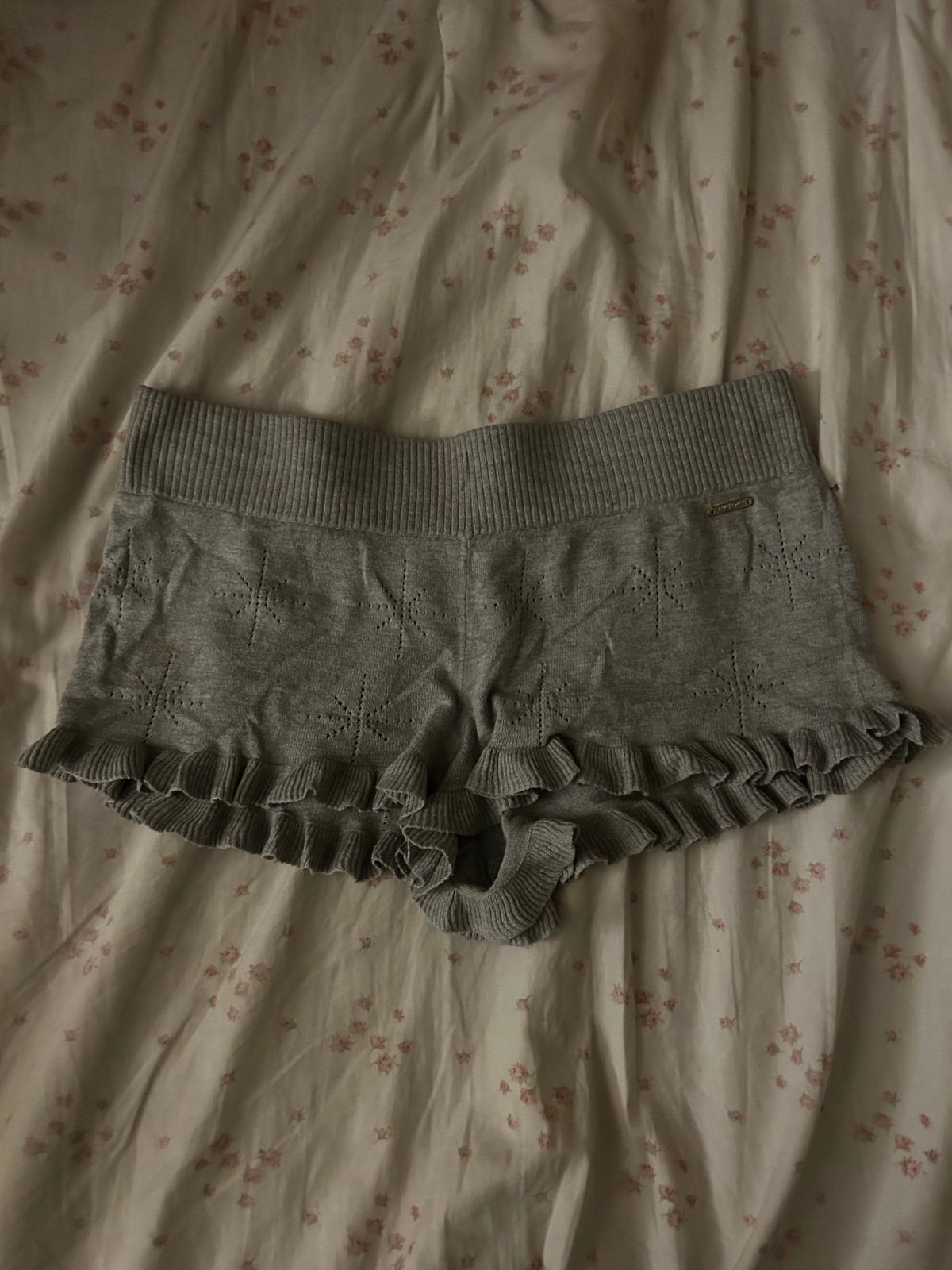 vintage juicy couture ruffle shorts snowflakes
