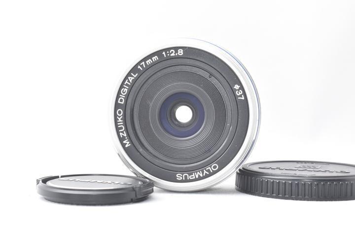 OLYMPUS M.ZUIKO DIGITAL 17mm F2.8 Silver