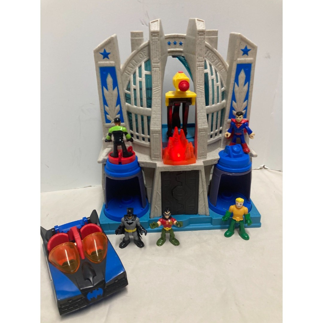DC Super Friends Imaginext Hall of Justice Playset w/Batmobile + 5 Figs 2014