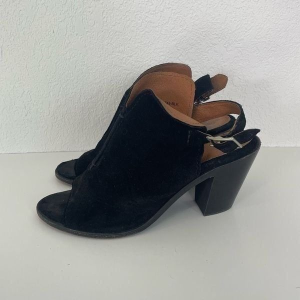 Frye Black Leather Velvet Open Back Open Toe Heeled Sandals
