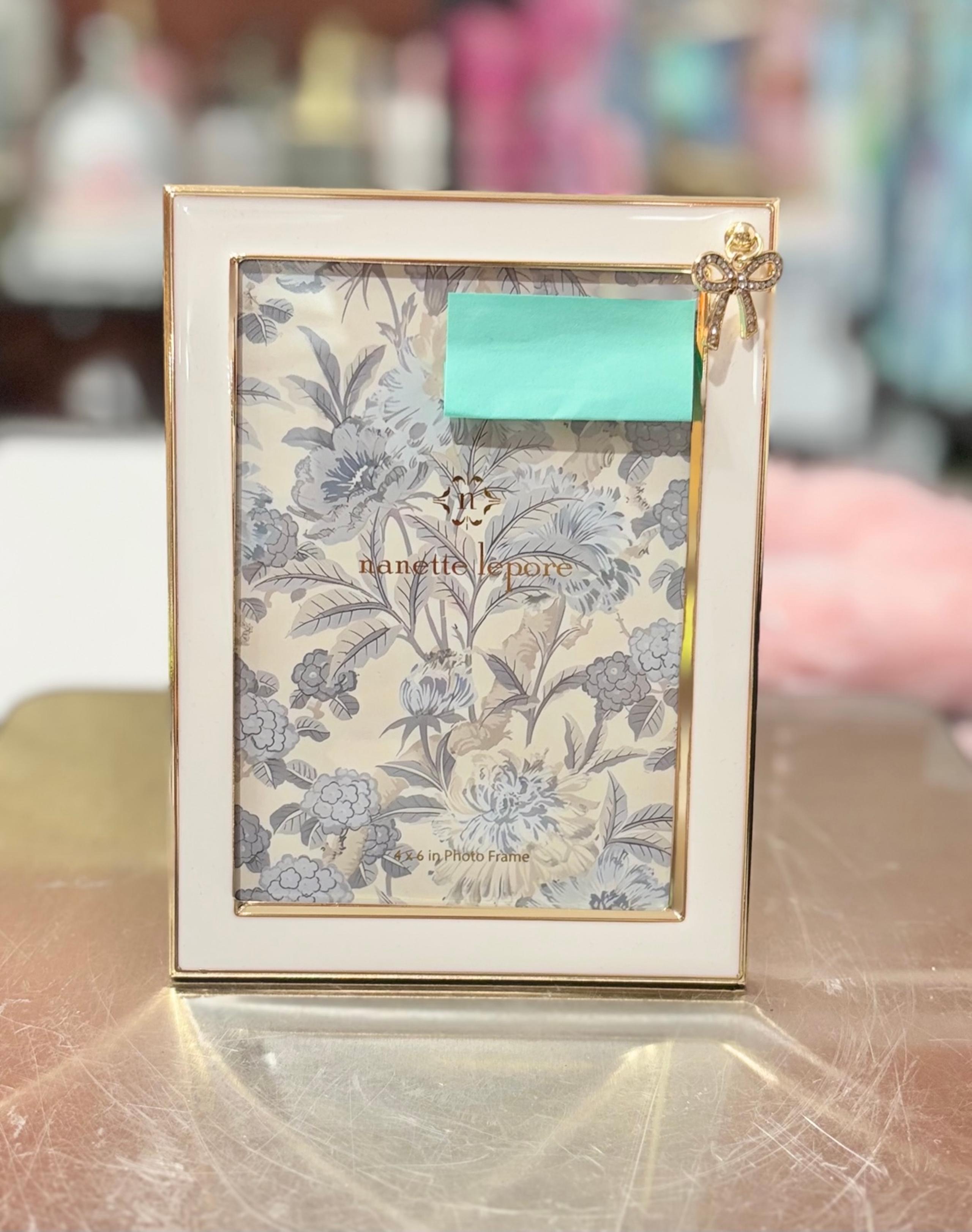 White & Gold Nanette Lepore 4” x 6” Picture Frame with Coquette Bow Charm